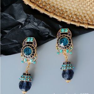 Trifari Vintage Blue Crystal Drop Earrings